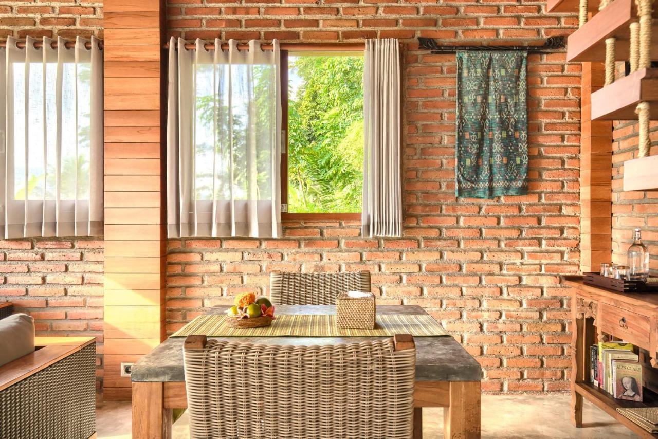 Romantic Barn With Mt. Agung Views Сидемен Экстерьер фото