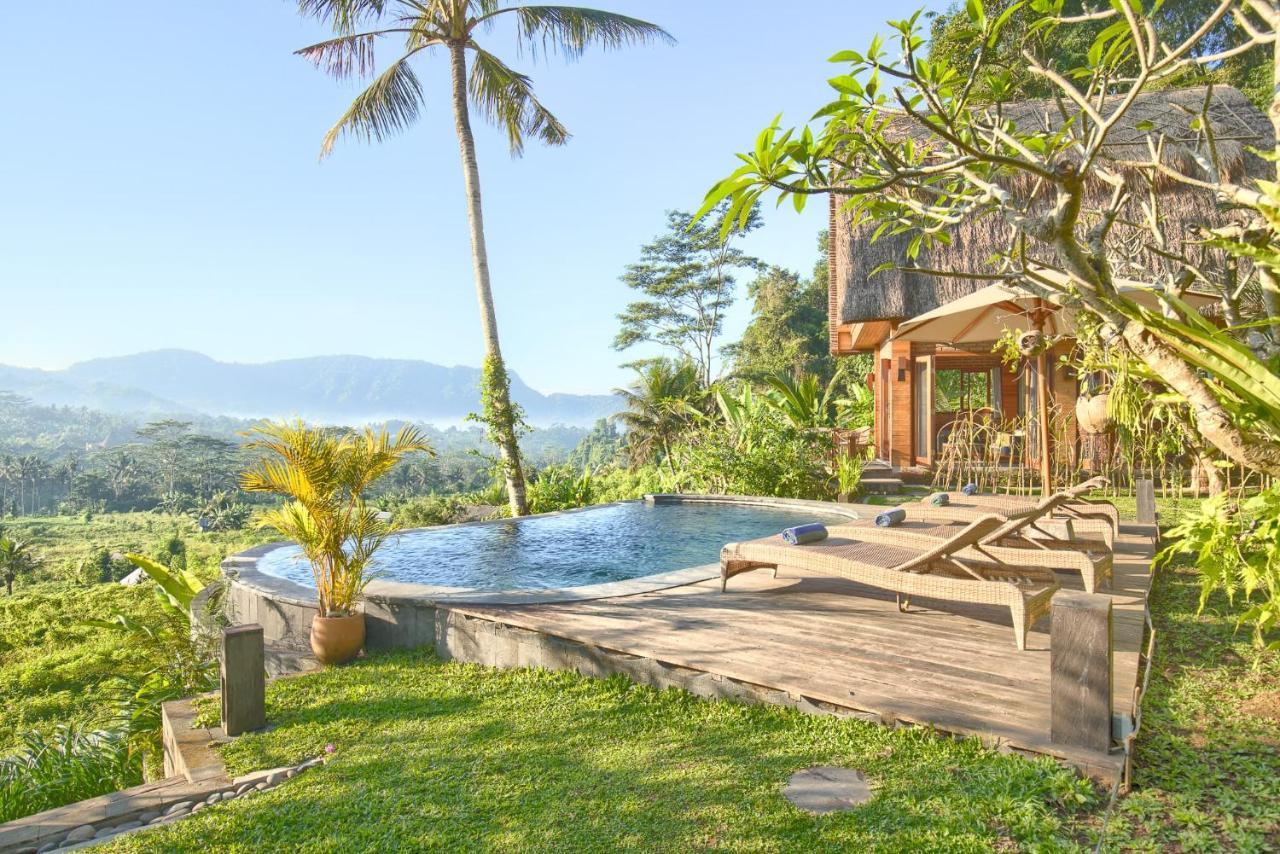 Romantic Barn With Mt. Agung Views Сидемен Экстерьер фото