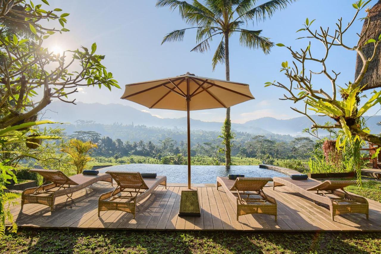 Romantic Barn With Mt. Agung Views Сидемен Экстерьер фото